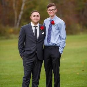 Meet your Posher, Cameron